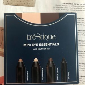 trèStique Mini Eye Essentials Luxe Neutrals